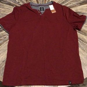 Denver Hayes Men’s Modern Fit Shirt